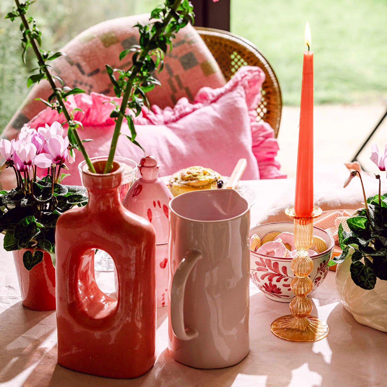 Hand Painted Stoneware Jug Quail’s Egg - Image 11