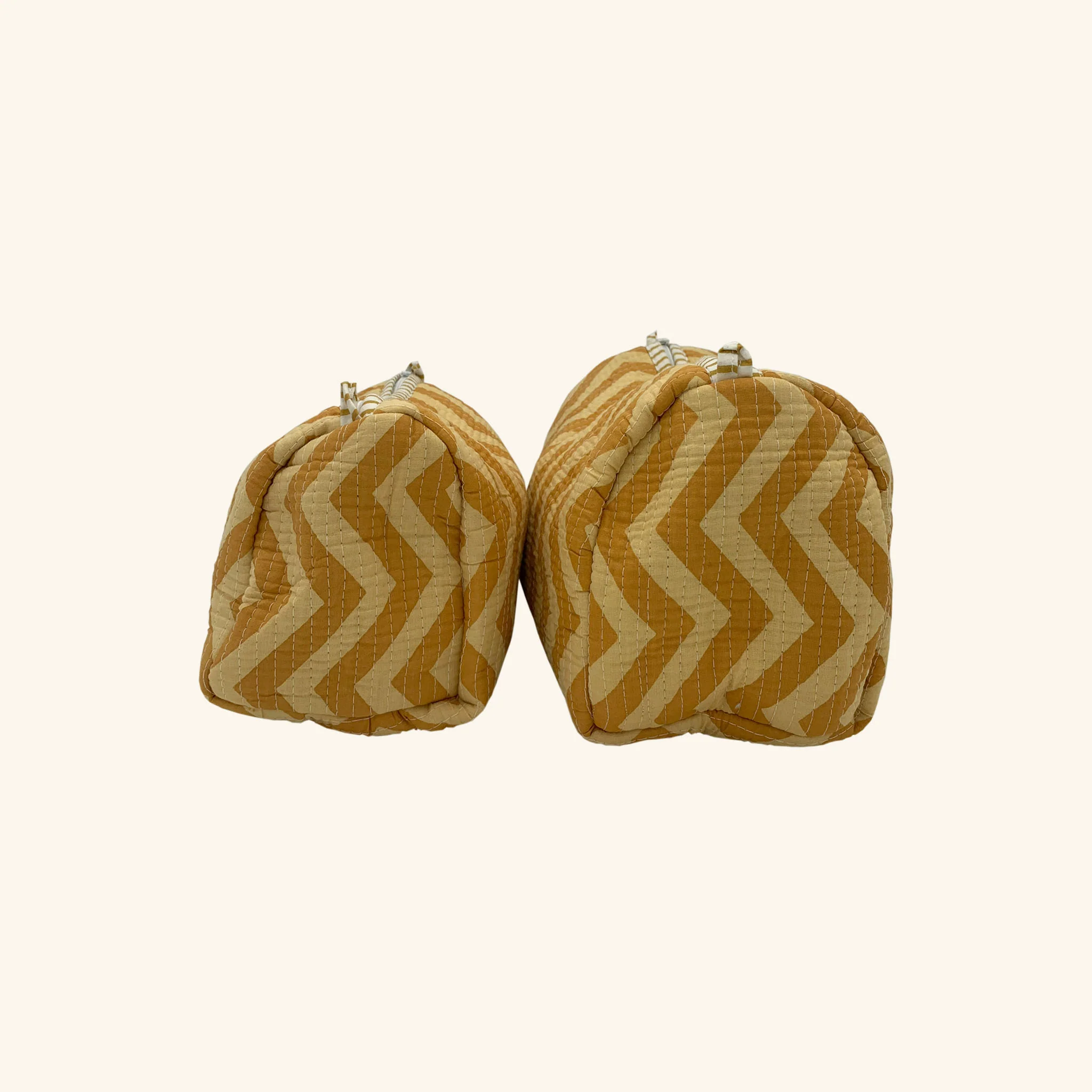 Zig Zag Printed Wash Bag - Image 11